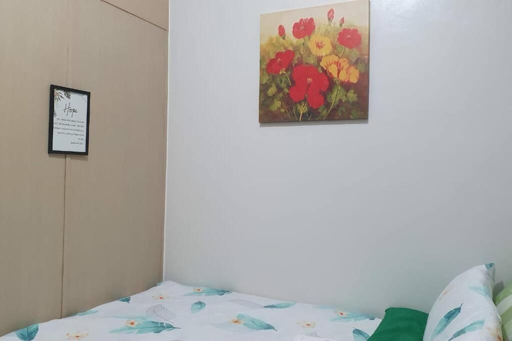 Cherolds Place Lovely 1 Bedroom Condo With Balcony Manille Extérieur photo